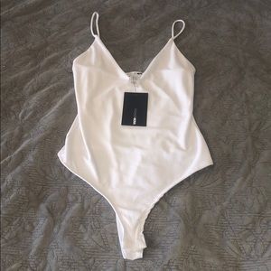 NWT 💗 FASHION NOVA WHITE BODYSUIT